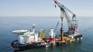 offshore construction crane